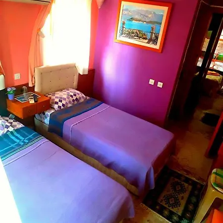 Hotel Tuana 3*