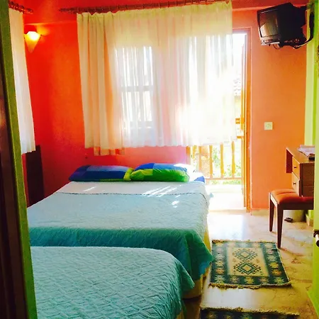 Hotel Tuana