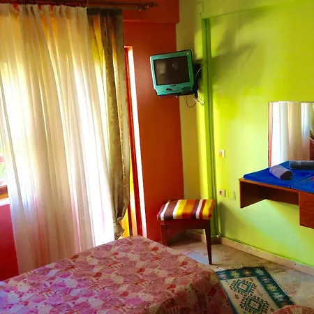 Tuana Hotel Sidé