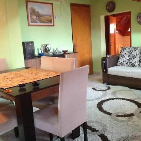 Otel Tuana 3*