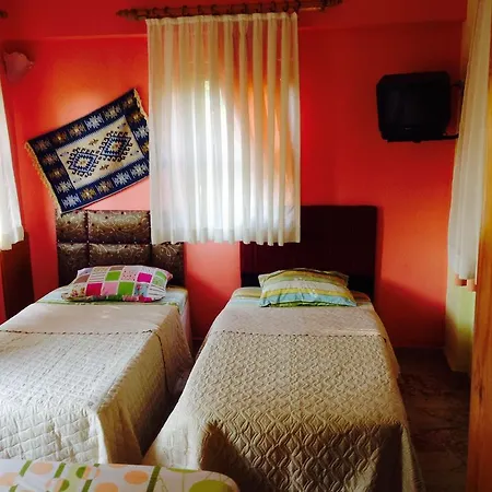 Tuana Otel