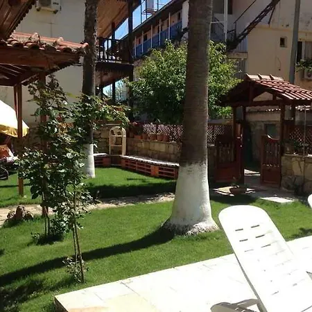 Tuana Otel